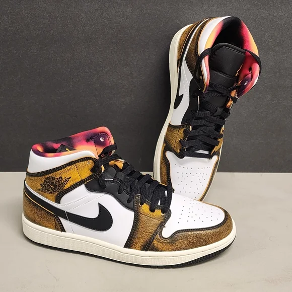 Jordan | Shoes | Nike Air Jordan Mid Se Orange Wear Away  display picture 3